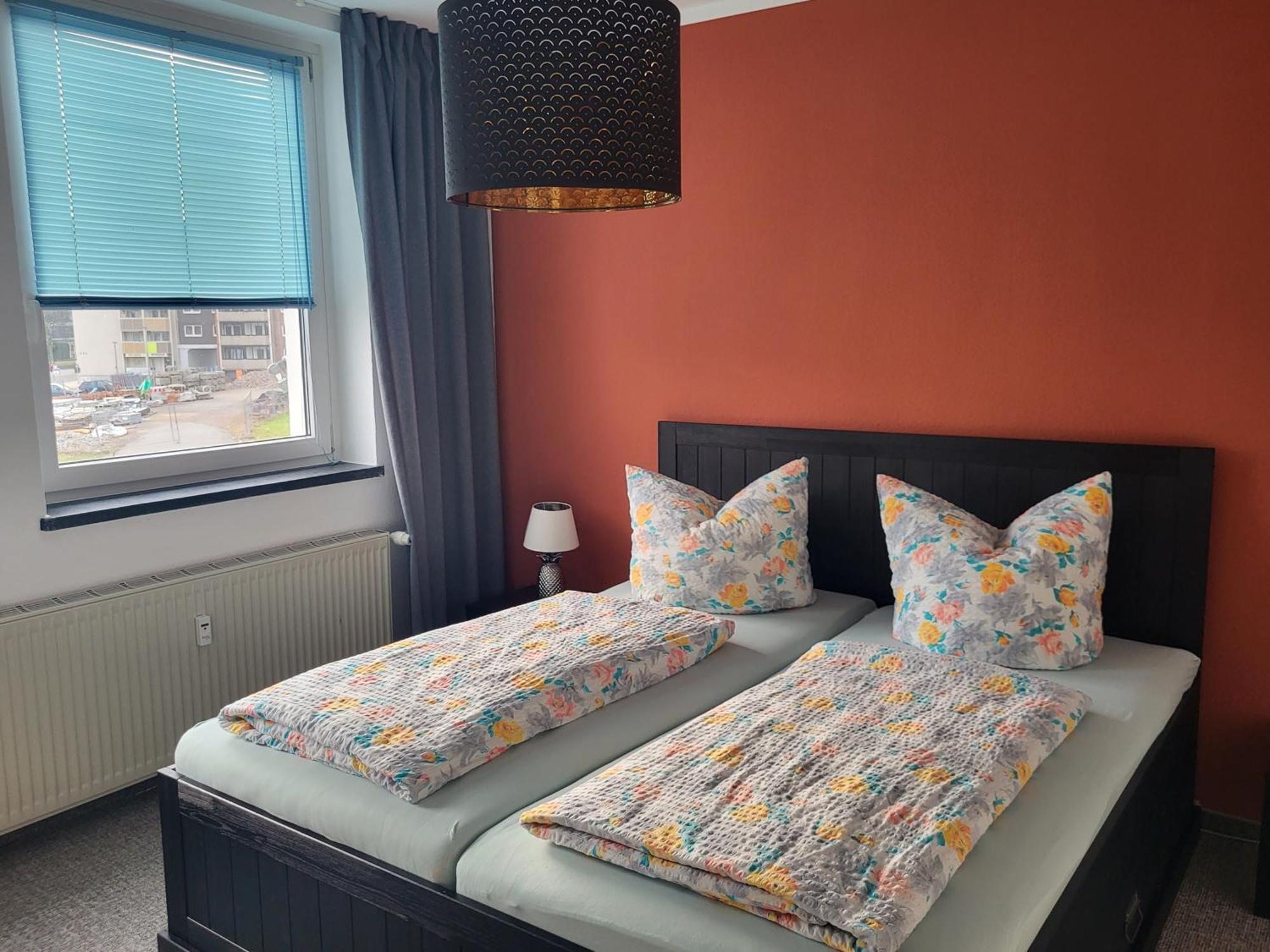Apartment - Gaestewohnung - Unterkunft Monteure ケムニッツ エクステリア 写真